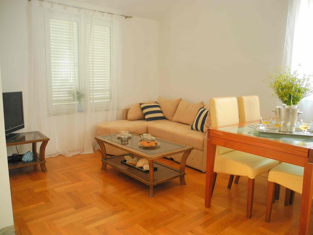 Apartments Antonela Йезера Екстериор снимка