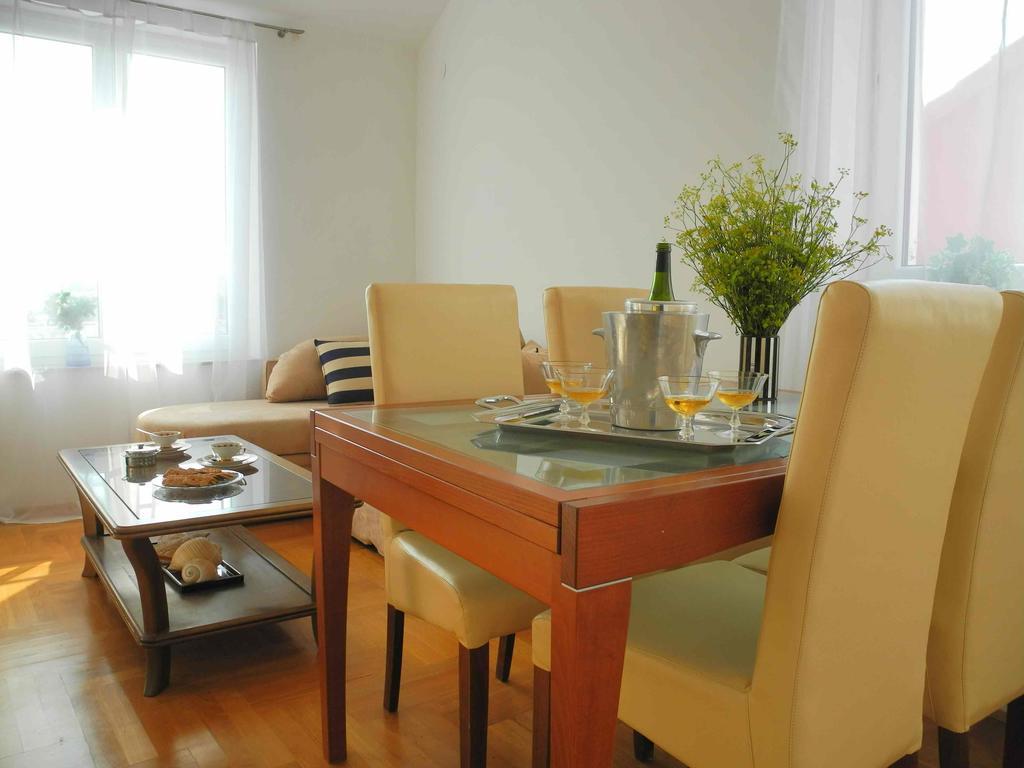 Apartments Antonela Йезера Екстериор снимка